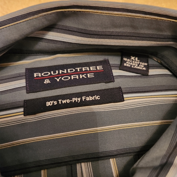 Roundtree & Yorke XL Men's Shirt. - Picture 2 of 3